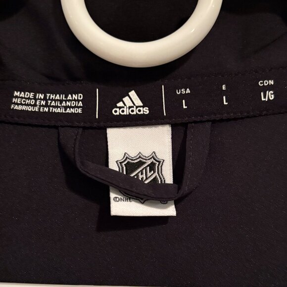 Calgary Flames adidas NHL climalite Quarter-Zip Pullover Jacket - Picture 3 of 4